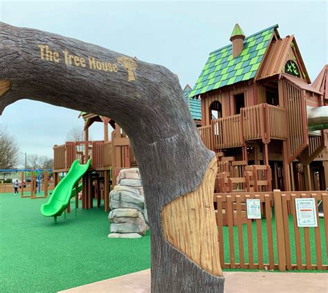 The Tree House Lititz Pa Been There Done That With Kids