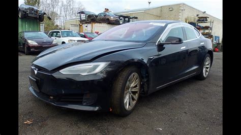 2016 Tesla Model S 60d Электромобили с аукциона Копарт в Украину