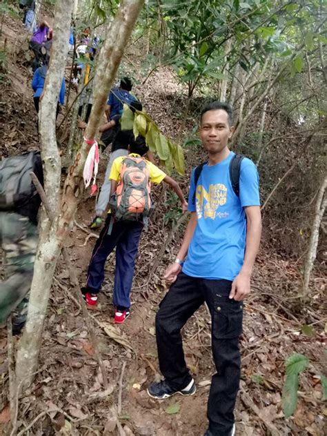 Check out 3d model of bukit batu pahat. *: Hiking Bukit Payung, Parit Sulong, Batu Pahat