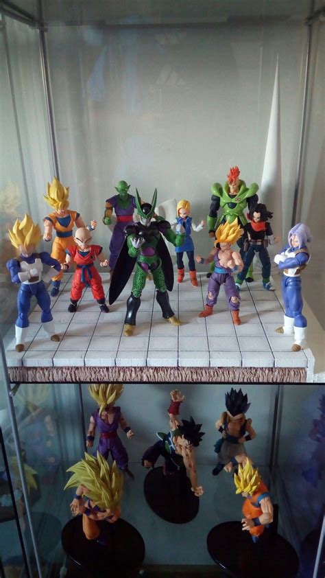 He lives with his family in japan. Diorama Cell Games-Dragon Ball Z | Animes manga, Anime e ...