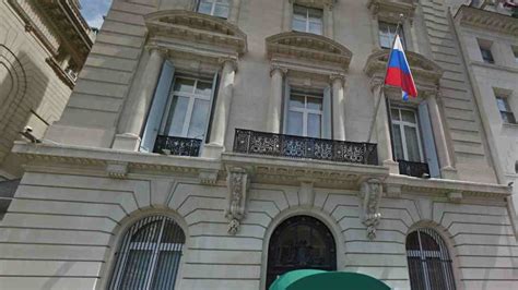 Police Investigating After Body Found In Russian Consulate Abc7 New York