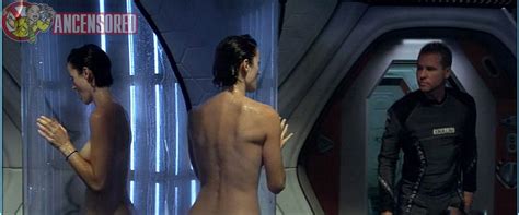 Carrie Anne Moss Nue Dans Red Planet