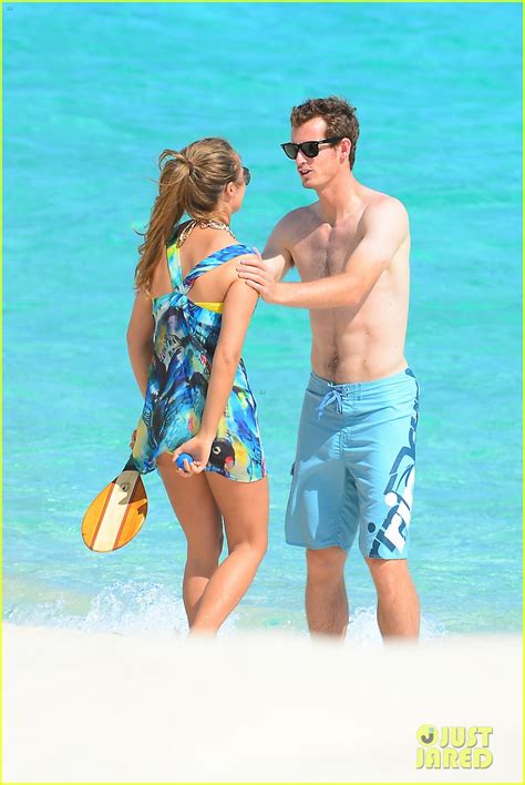 Shirtless Andy Murray Ibiza Beach Besos With Kim Sears Photo 2909829