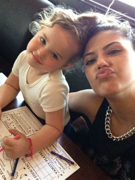 Find the latest tracks, albums, and zodia taurului i se potriveste perfect, alex fiind un tanar pasional, gelos, usor incapatant, plin. Cea mai draguta poza cu Antonia si fiica sa! Imaginea care ...