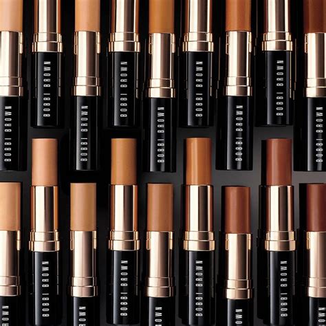Schau dir unsere auswahl an millie bobby brown an, um die tollsten einzigartigen oder spezialgefertigten handgemachten stücke aus unseren shops für drucke zu finden. 5 best Bobbi Brown beauty products - Lifestyle Asia Kuala ...