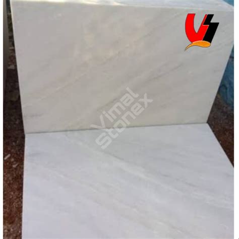 Unpolished Slab Morwad White Marble Flooring Thickness 15 20 Mm At