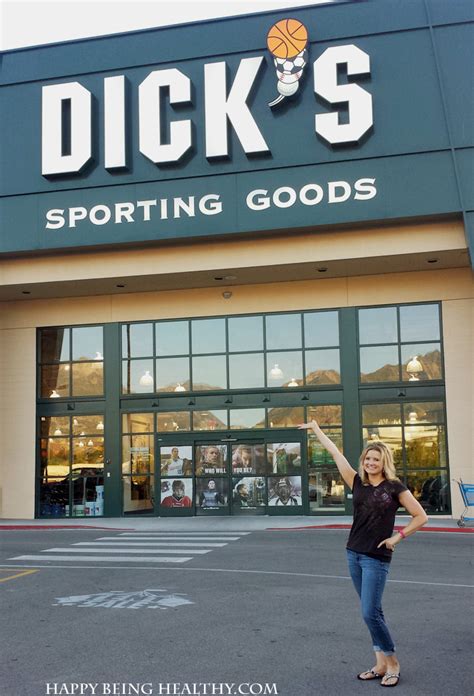 New Workout Gear From Dicks Sporting Goods A 25 T Card Giveaway