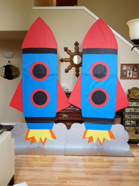 Out Of This World Carnival Stage Props 9ft Cardboard Rockets