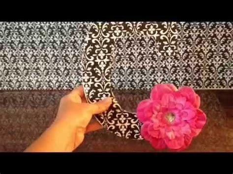 Making a scrapbook page is not as difficult as you think. How to make a decorative wall letter using a flower ...