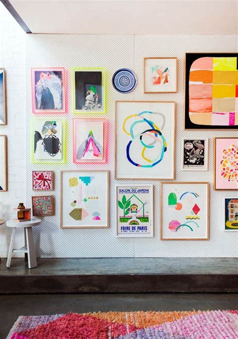 31 Gallery Walls Ideas With Coloful Frames Shelterness