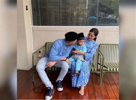 Kata ketua pengarah eksekutif air asia, tan sri tony fernandez: Tan Sri Mohd Noor Ayah Neelofa