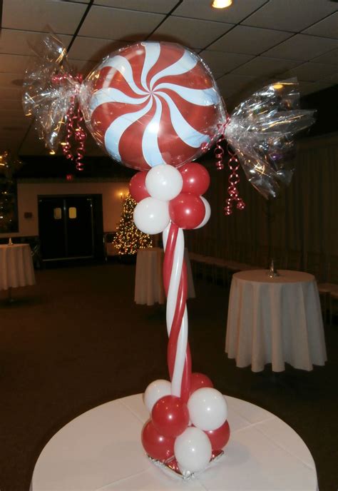 Take a red and white twist on decorating for the holidays. Peppermint candy centerpiece - perfect for your holiday ...