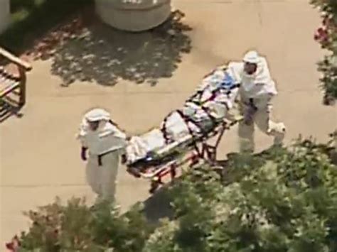 2nd Us Ebola Patient Arrives At Hospital In Atlanta