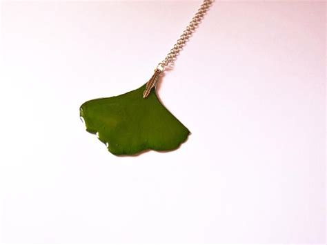 Real Ginkgo Leaf Necklace Green Leaf Pendant Nature T Botanical