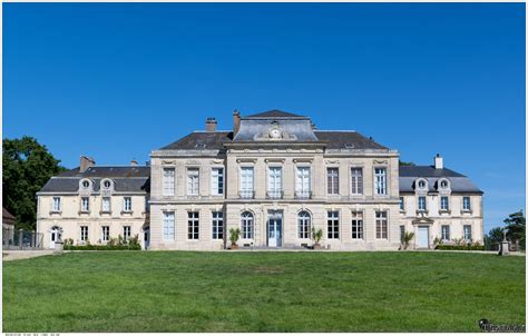 Studio chalet 1 de 17m2 3kms lac et 15 min dijona 1min de la boulangerie, 150m de la tille, 3 min d'arc sur tille (village toutes commodités,lac et autoroute),15 minutes de dijon, dans lotissement calme avec facilité de stationnement. Arc-Sur-Tille et Arcelot - Oliver Photo Blog