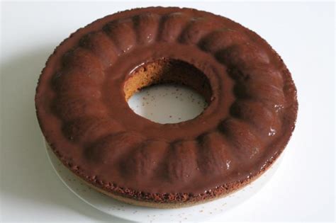 Eier,öl und zucker kräftig schlagen,dann das puddingpulver (vanille oder sahnepudding) und das backpulver dazu. Schoko-Puddingpulver-Kuchen - Rezept | Kochrezepte.at