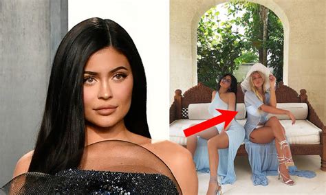 kylie jenner photoshop fails 10 times the reality star got caught out capital xtra