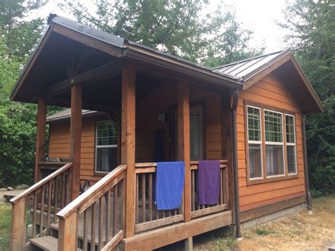 We pride ourselves in offering something for every budget and every taste. 15 Cozy Cabins for Families to Rent in Washington ...