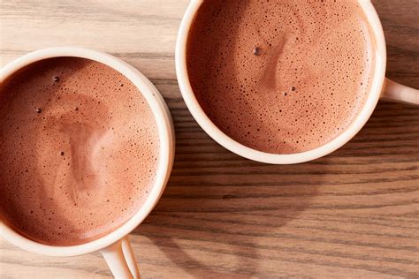 Creamy Vegan Hot Chocolate Recipe