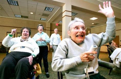 Welcome to the official nintendo profile for gaming news! Old People Playing with Video Games!