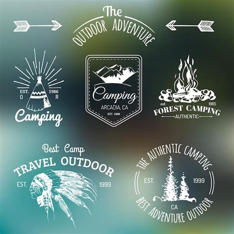 Conjunto De Logotipos De Camping Vintage Emblemas O Insignias De