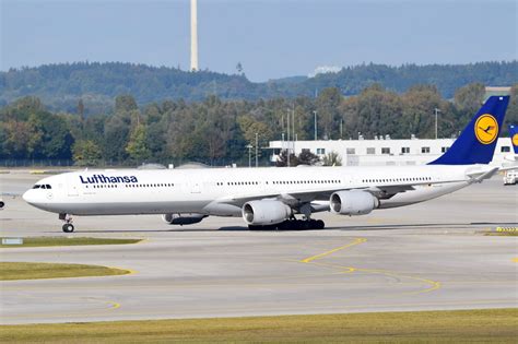 D Aihs Lufthansa Airbus A340 642 Muc 15102016 Flugzeug Bildde