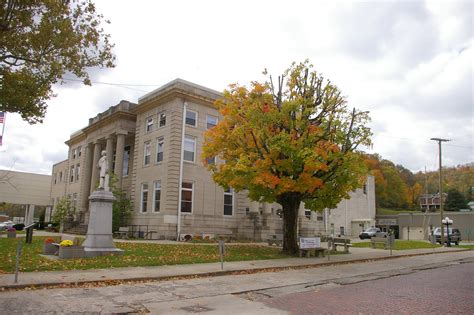 Boyd County Us Courthouses