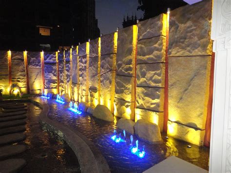 Stainless Steel and Aluminium Sculpture in West Bengal | Artefacts