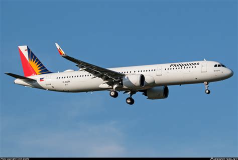 D Avzm Philippine Airlines Airbus A321 271n Photo By Dirk Grothe Id