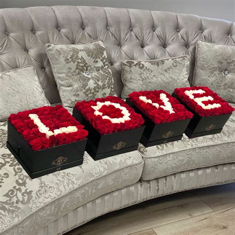 We have got you covered as we offer express delivery same day flower delivery facilitated by igp.com is the most opted gift idea that works all right for last minute gifting. Valentines Day Flowers - Valentine Flower Delivery in 2020 ...