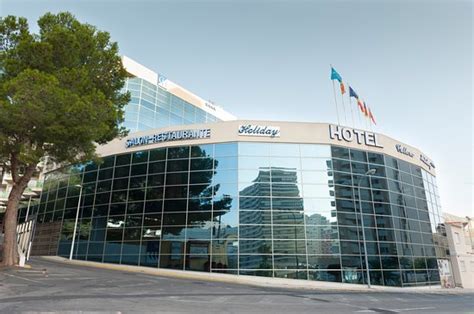 Hotel cullera holiday, cerca de la playa, con piscina, bar piscina, gimnasio, sauna, sala de juegos, y restaurante. Hotel Cullera Holiday - UPDATED 2018 Prices & Reviews ...