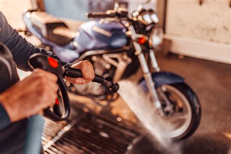 How To Clean Your Motorcycle At Home Simoniz