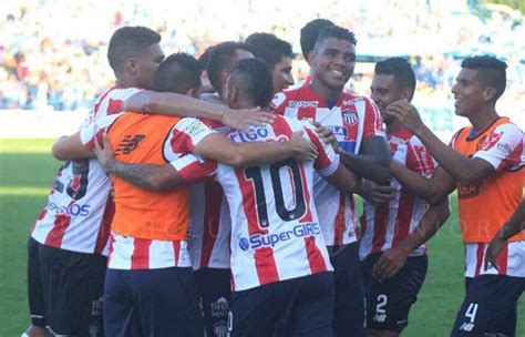 Tenemos para ti videos, imágenes y una amplia cobertura e información actualizada. Junior vs. América: ¿A qué hora se juega y dónde ver el ...