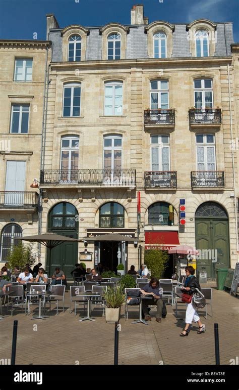 Quai Des Chartrons Restaurant Terrace Bordeaux France Stock Photo Alamy