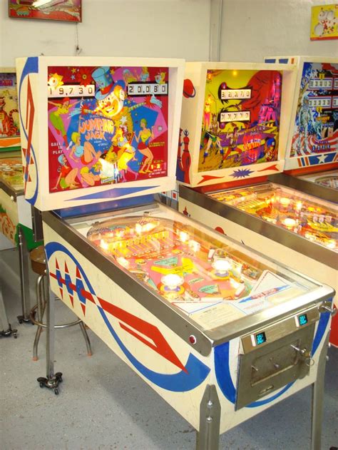 Looking For Vintage Pinball Machines For Sale Classic Pinball Games Restoration And Pinball