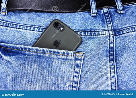 Apple Iphone In A Pocket Of Worn Jeans Editorial Stock Image Image Of