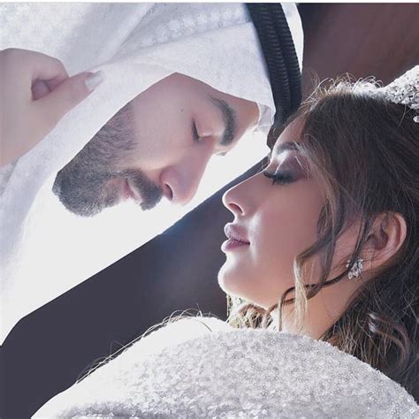 احتفال #فرح_الهادي و#عقيل_الرئيسي بذكرى زواجهم الثالثة. تفاصيل إطلالة الممثلة فرح الهادي يوم زفافها :: موقع رنوو.نت