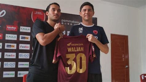 Hot news ezra walian ke psm hambali juga ke psm nilmaizar marah besar berita bola terbaru. PSM Terbanyak Pemain Naturalisasi di Liga 1, Disusul ...