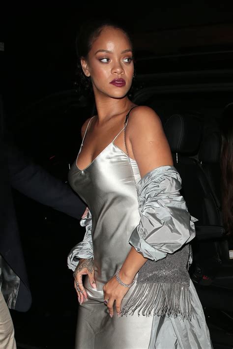 Sexy Rihanna Pictures Popsugar Celebrity Uk Photo 102
