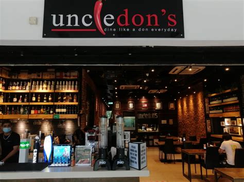 Take a morning hike up the peak garden but take note not to lose your way! Uncle Don's - Locations