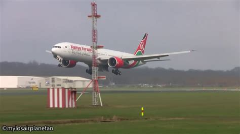 Last Minute Aborted Landing Kenya Airways Youtube