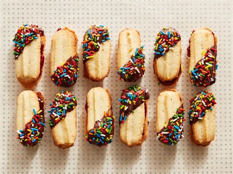 Pignoli is italian for pine nut, the star ingredient in these sicilian cookies. Italian Sandwich Cookies Recipe | Food Network