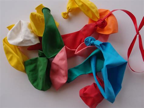 rebelle upcycling: Bälle aus Luftballons