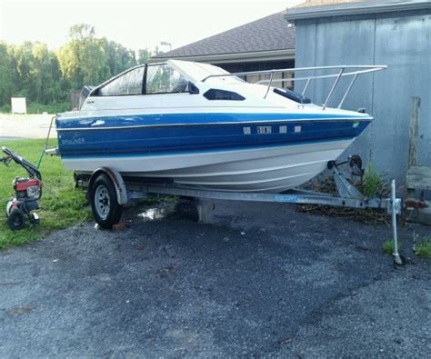 Up until last year i used a '89 bayliner capri, cuddy cabin with a 125 hp force outboard. 1988 19 foot Bayliner CAPRI CUDDY Fishing boat for Sale in ...