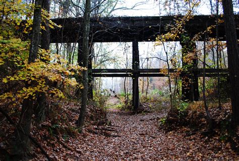Abandoned Railroad Trestle And Autumn Leaves Zavalla Texas Flickr