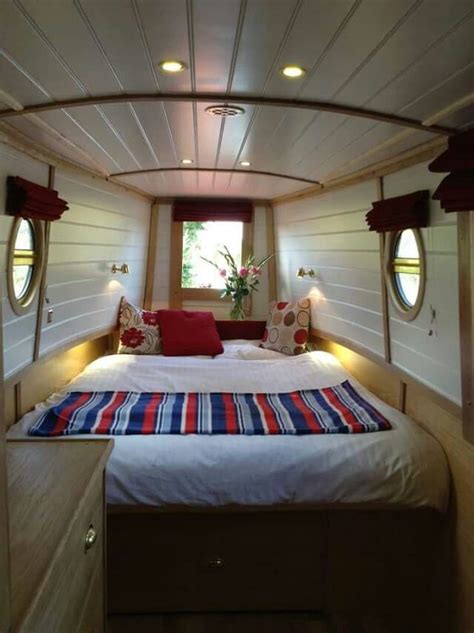 Bedroom Boat Interior Design Boat House Interior Houseboat Decor