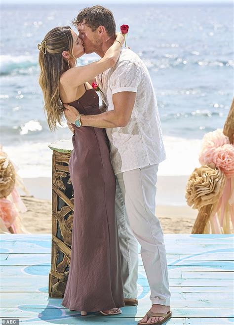 Bachelor In Paradise Stars Kat Izzo And John Henry Spurlock End Their