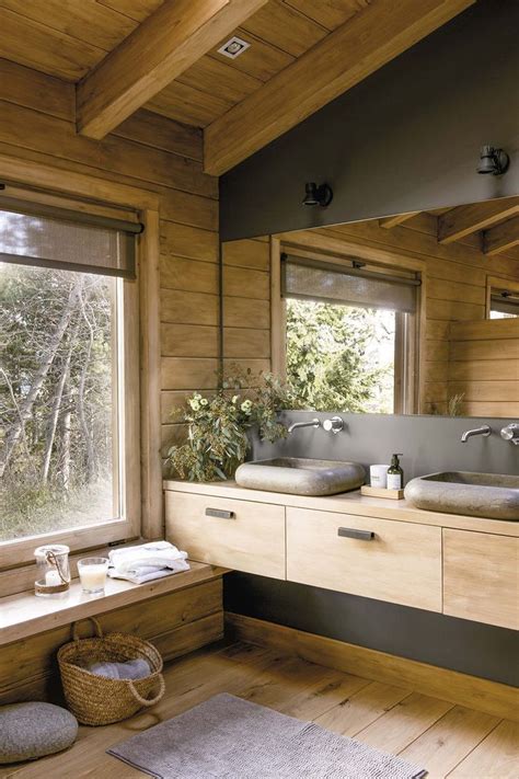Spanish word for cabin, including example sentences in both english and spanish. Dreamy rustic cabin in the middle of a Spanish forest ...