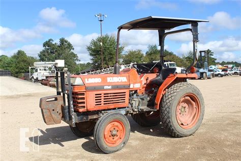 Kubota L2050 Online Auctions