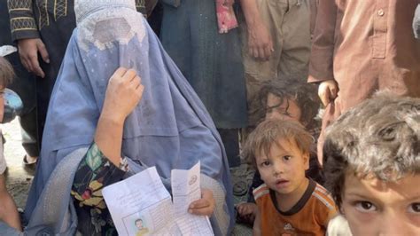 افغانستان طالبان کے خوف سے گھربار چھوڑنے والوں کو کابل میں پناہ کی